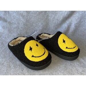 S+R Boys Smiley Face Fuzzy Slippers/house Shoes Size Boys 12